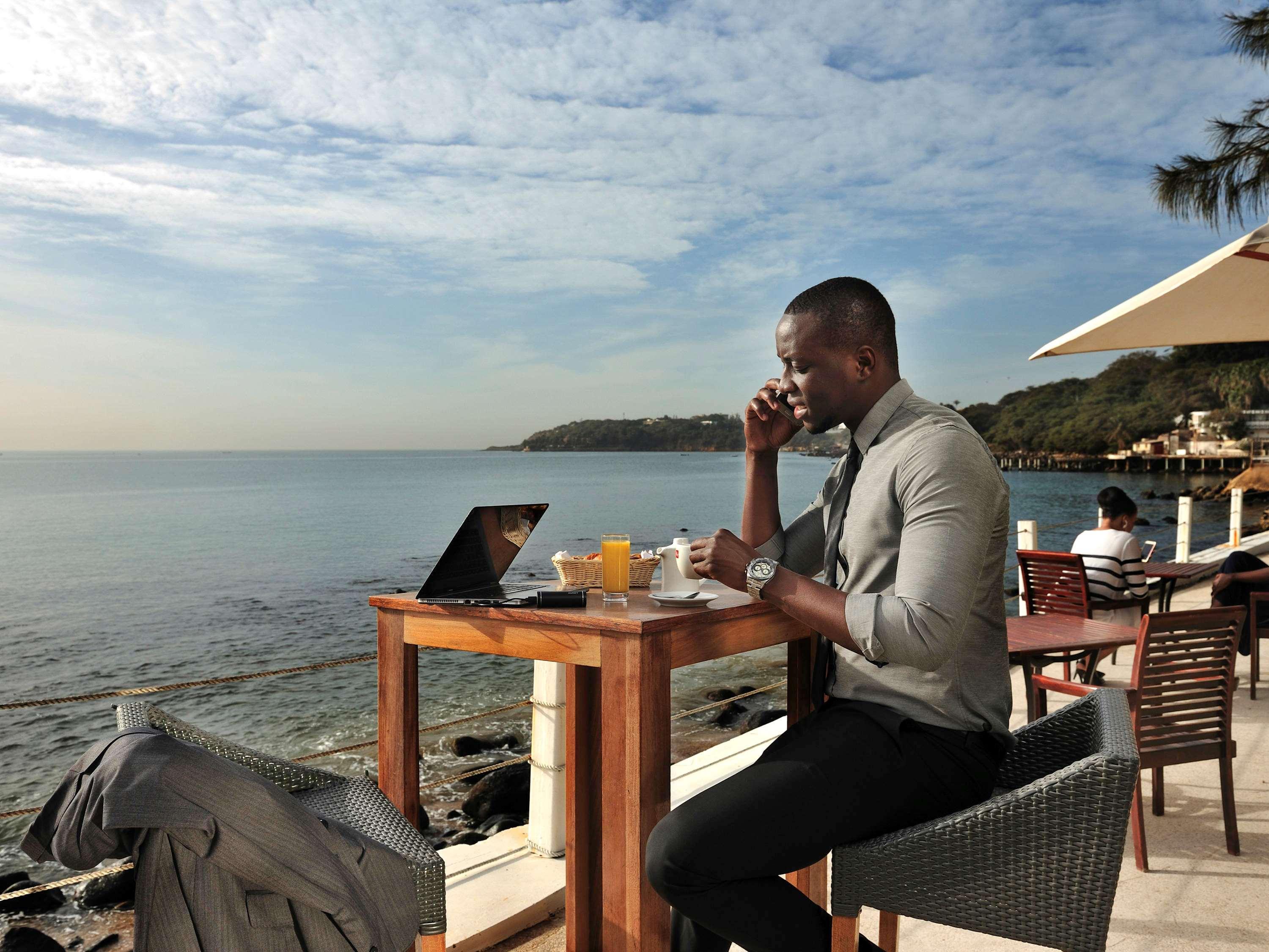 Pullman Dakar Teranga Hotel Exterior photo